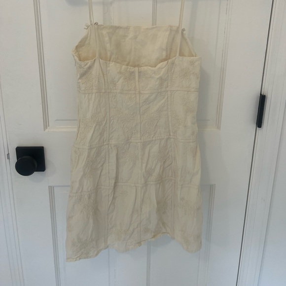 Zara White Mini Dress - Picture 5 of 5